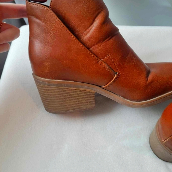 APT Women's Brown Hidden Wedge Ankle Boots size 7 - Picture 8 of 8